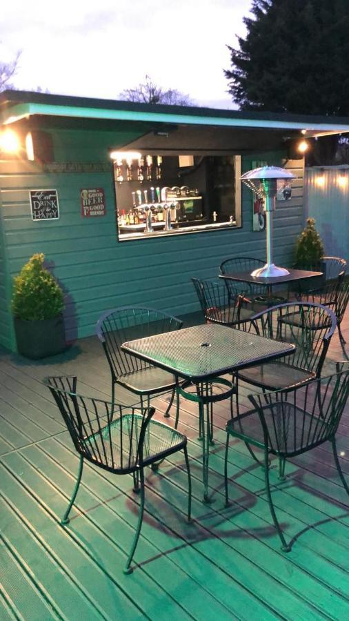 The Holroyd Arms Hotell Guildford Exteriör bild