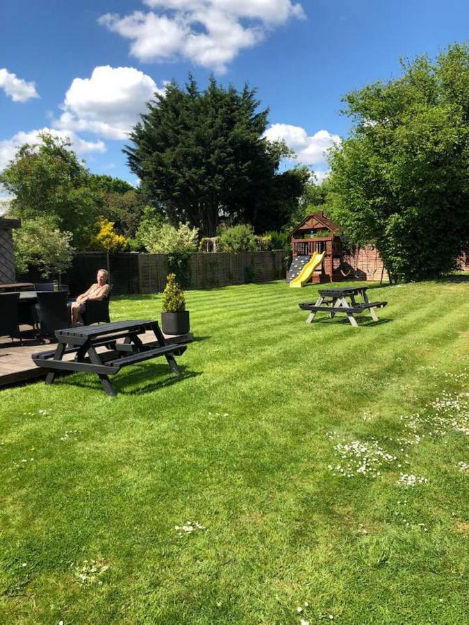 The Holroyd Arms Hotell Guildford Exteriör bild