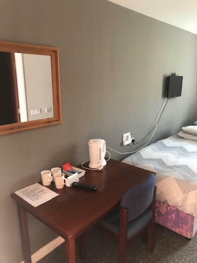 The Holroyd Arms Hotell Guildford Exteriör bild